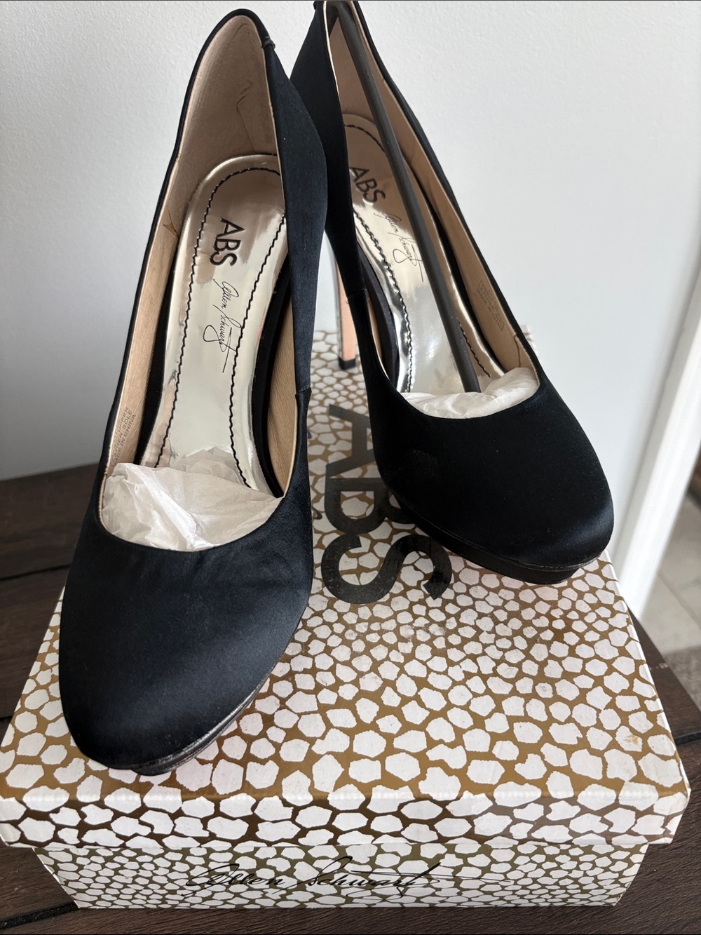 ABS Allen Schwartz Black Satin Pointed-Toe High Heels